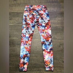 Athleta Multicolor Abstract XS leggings